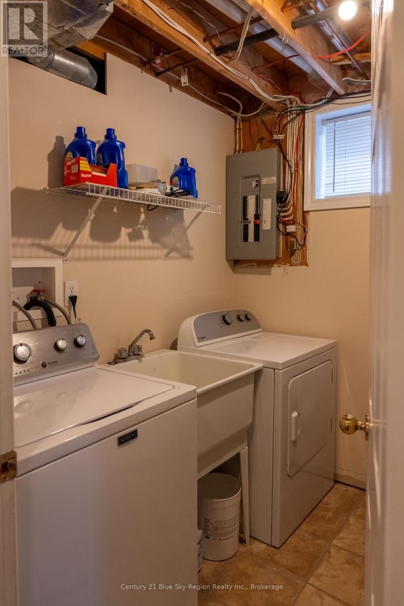 14 ROMEO COURT Image 43