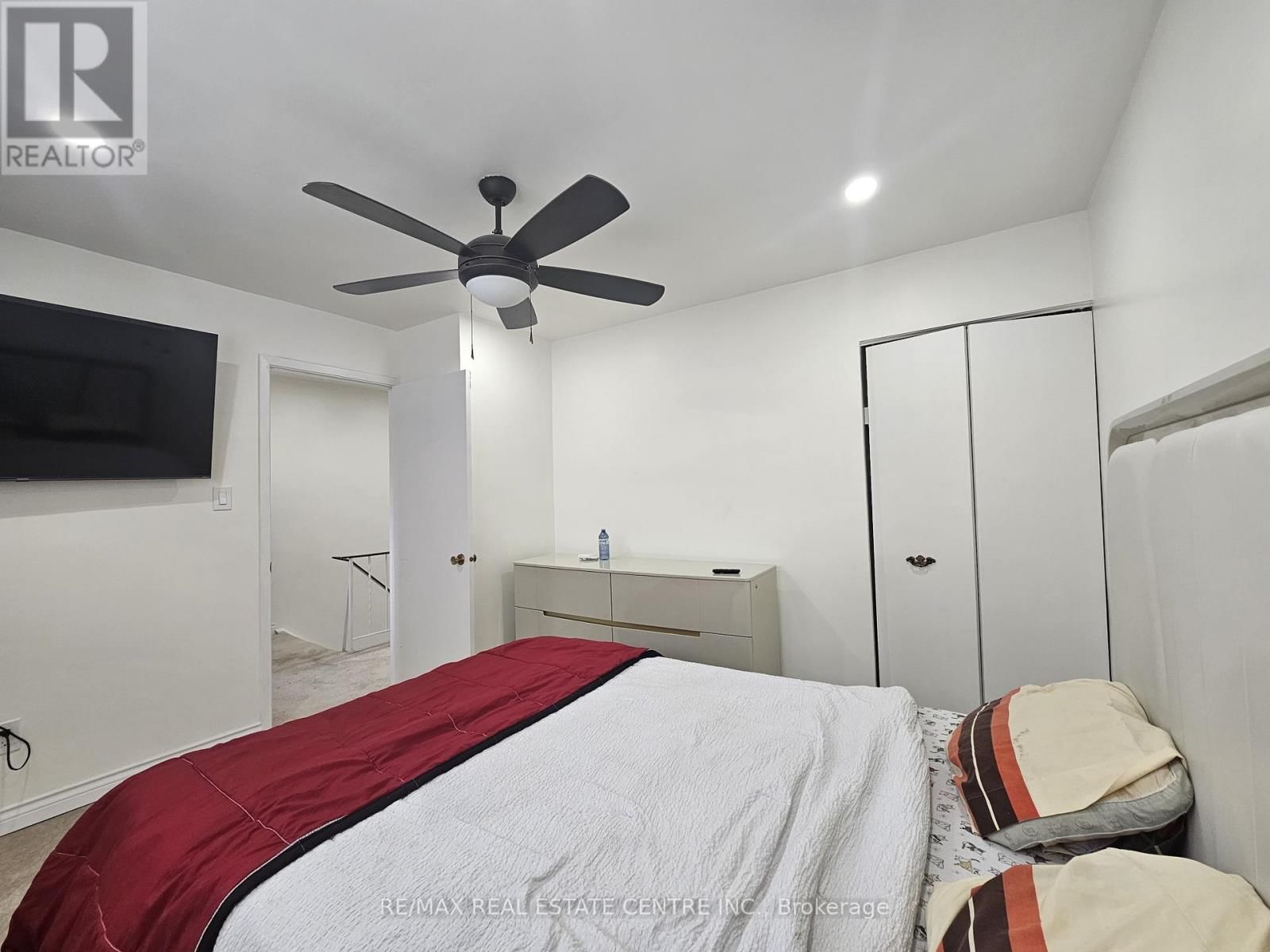 6 - 161 BERKINDALE DRIVE Image 15