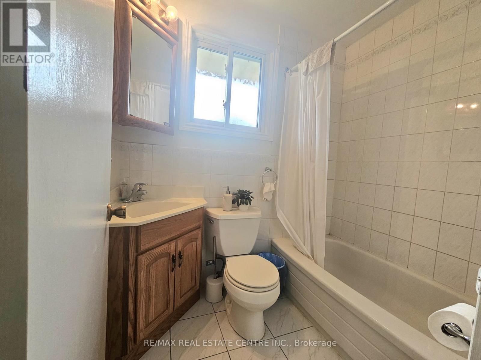 6 - 161 BERKINDALE DRIVE Image 9