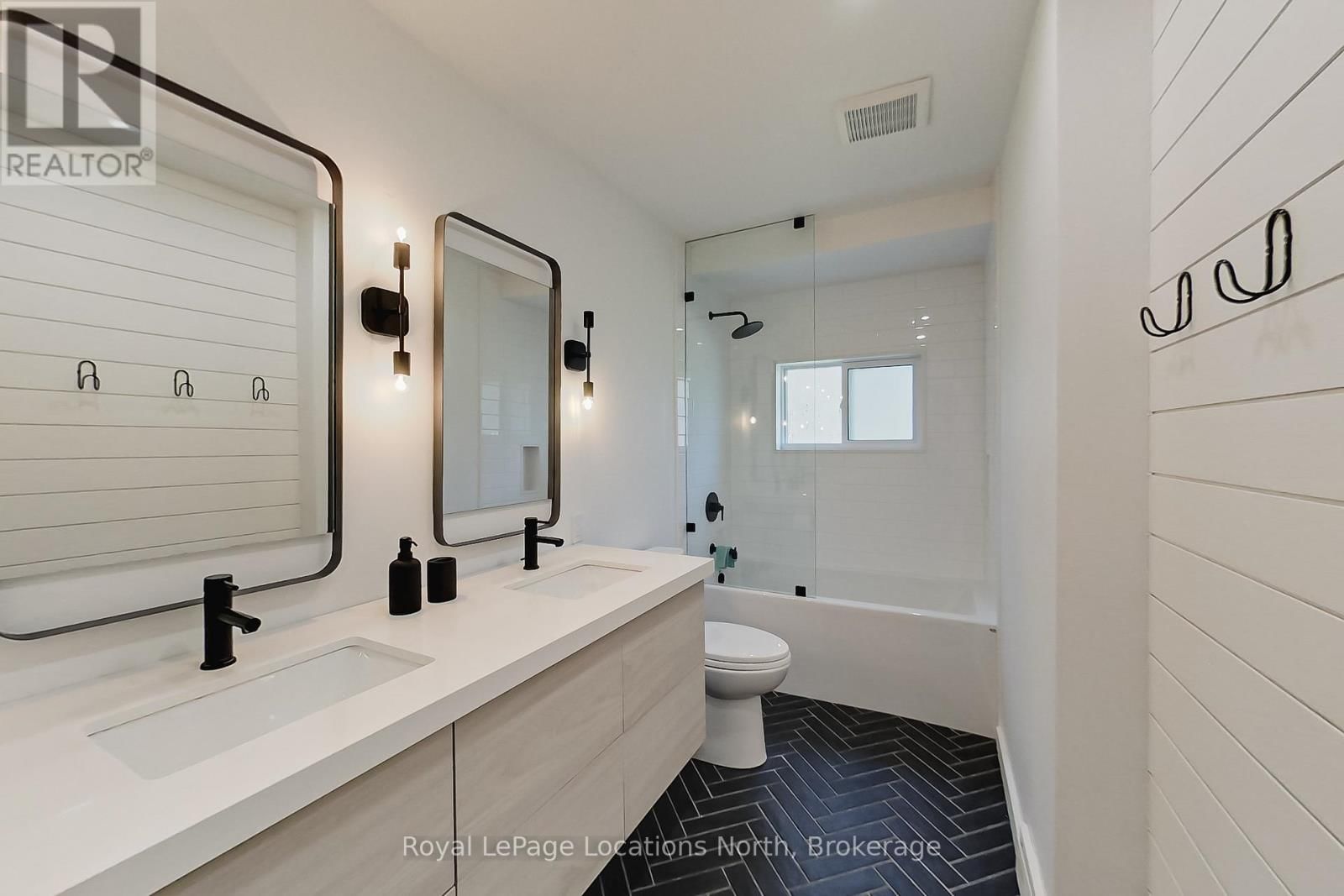 6 - 102 WENSLEY DRIVE Image 26