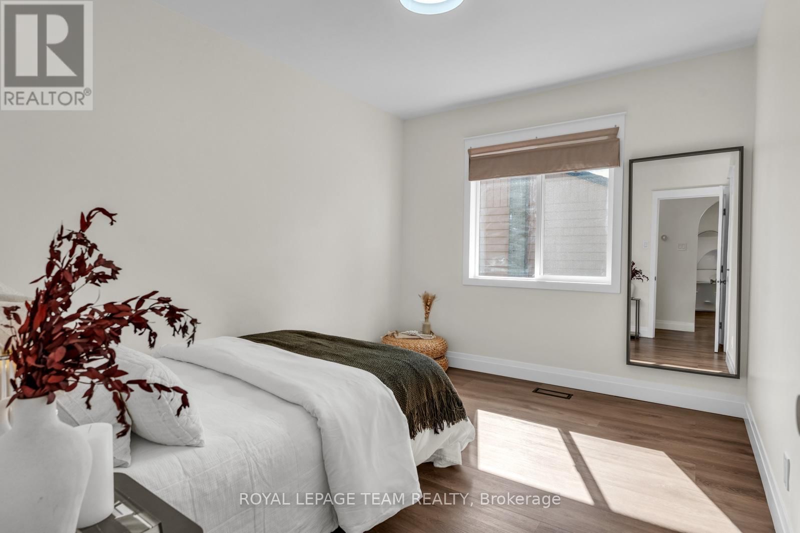 187 LAKEVIEW AVENUE Image 16