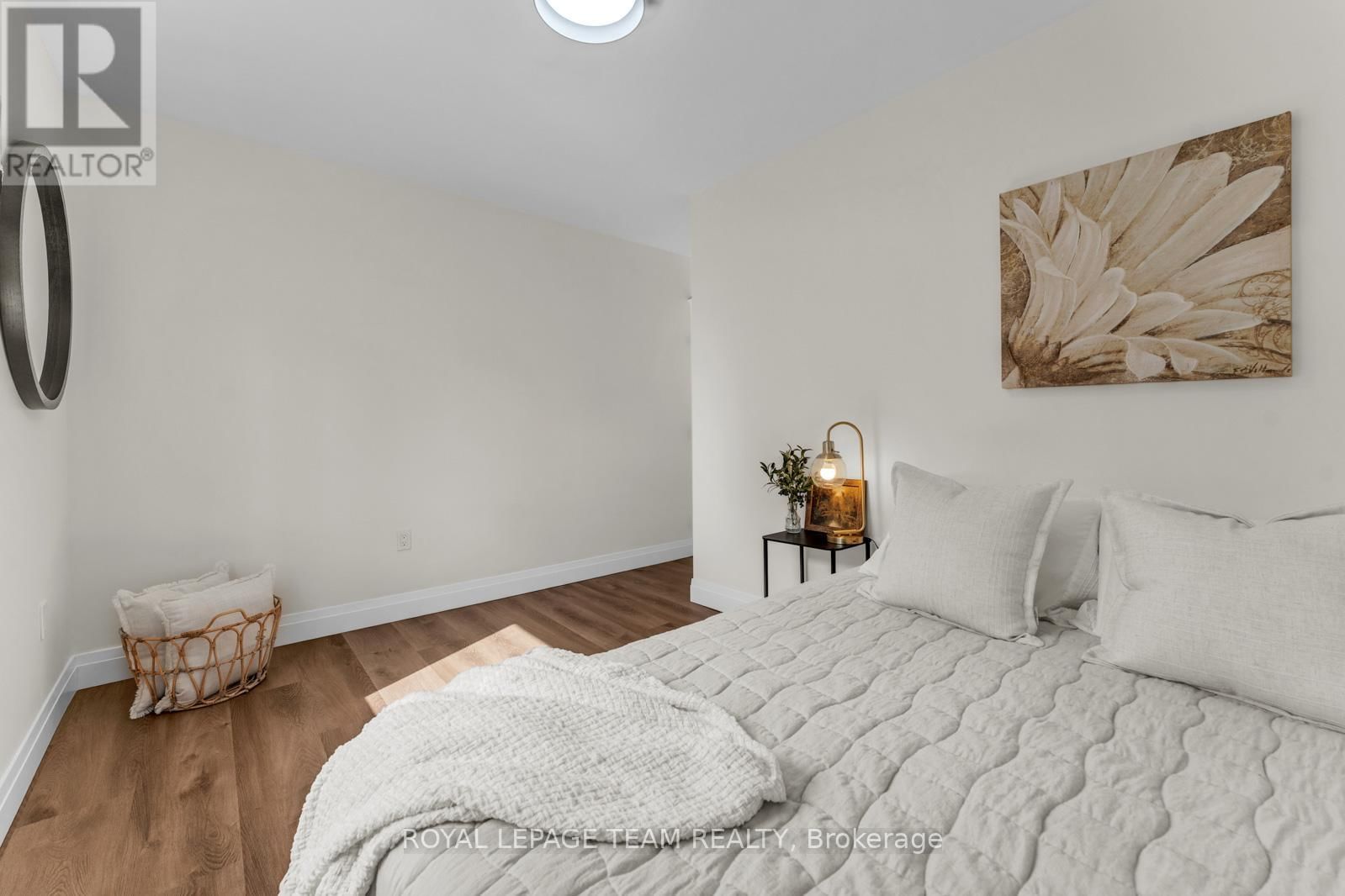 187 LAKEVIEW AVENUE Image 19