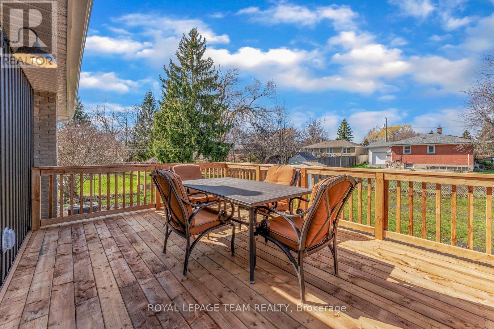 187 LAKEVIEW AVENUE Image 25