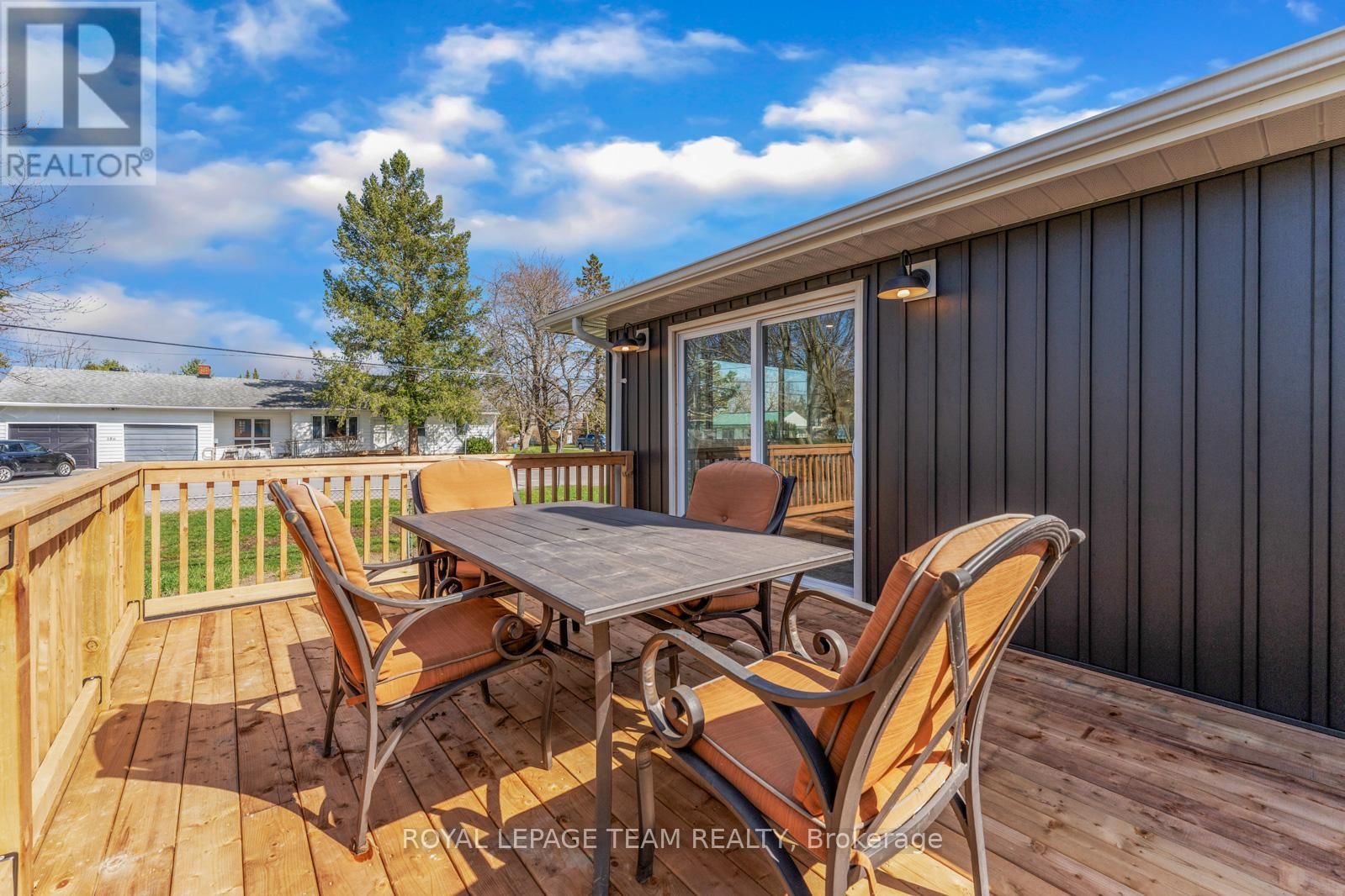 187 LAKEVIEW AVENUE Image 26