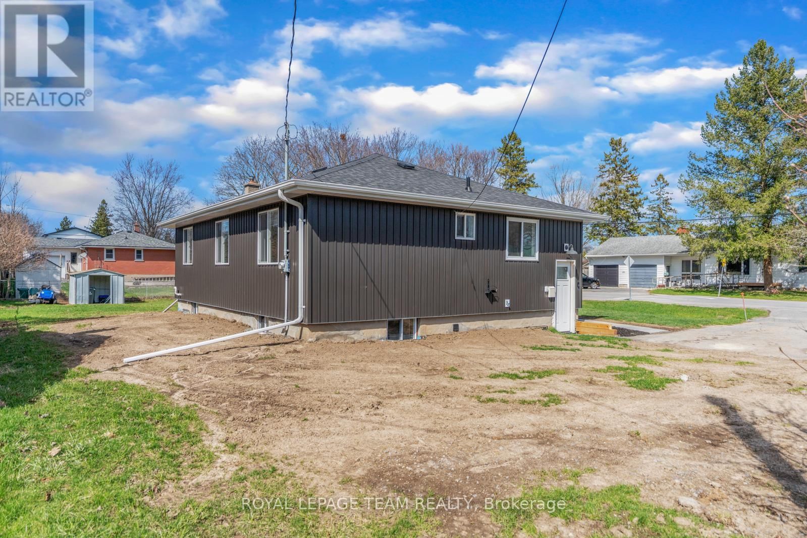 187 LAKEVIEW AVENUE Image 29