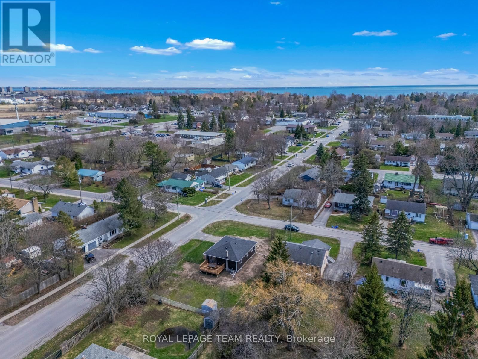 187 LAKEVIEW AVENUE Image 36