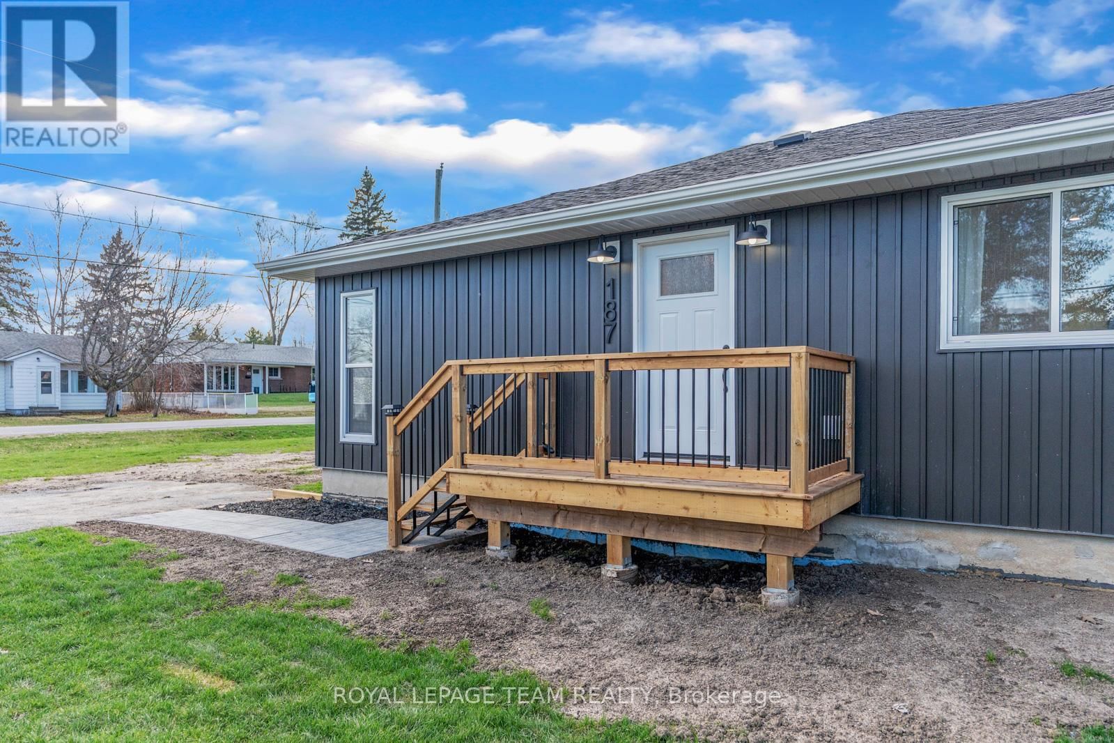 187 LAKEVIEW AVENUE Image 4