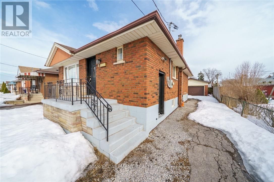 8 SHYNAL AVENUE Image 4