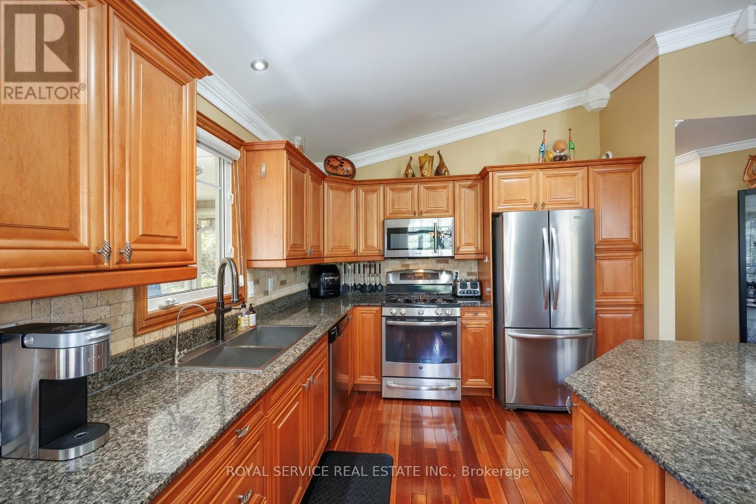 821 KIMBERLY DRIVE Image 15