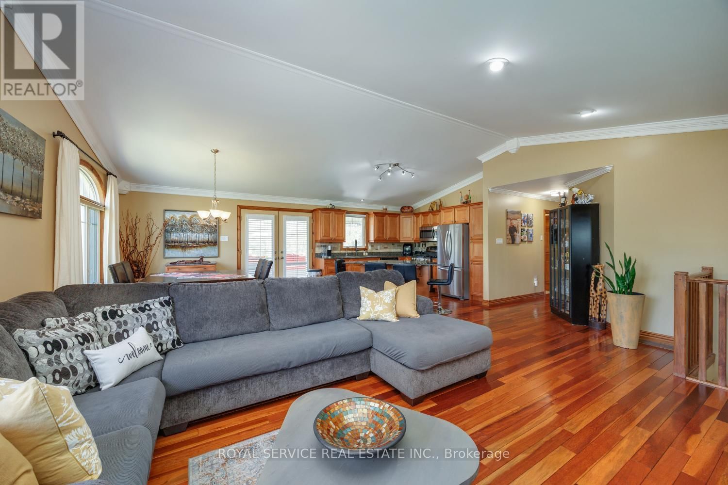 821 KIMBERLY DRIVE Image 18