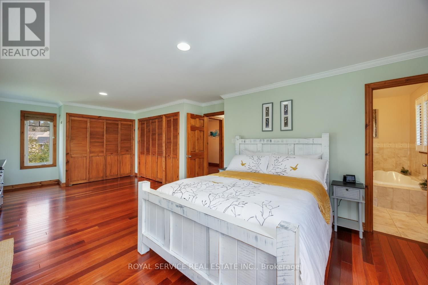 821 KIMBERLY DRIVE Image 23