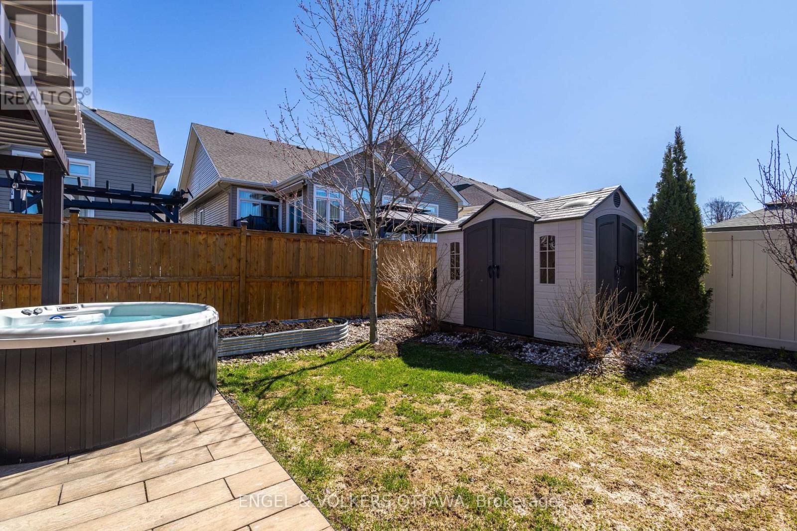 865 TEWIN CIRCLE Image 38