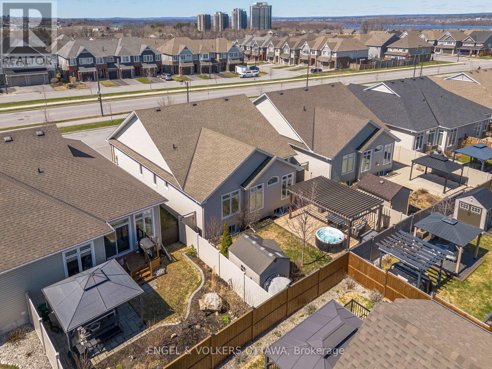 865 TEWIN CIRCLE Image 42