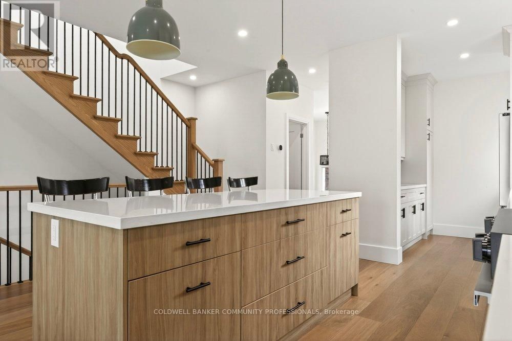 128 CANADA STREET Image 19