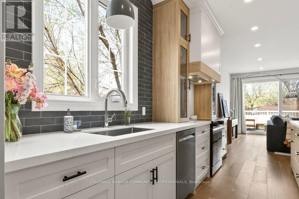 128 CANADA STREET Image 20