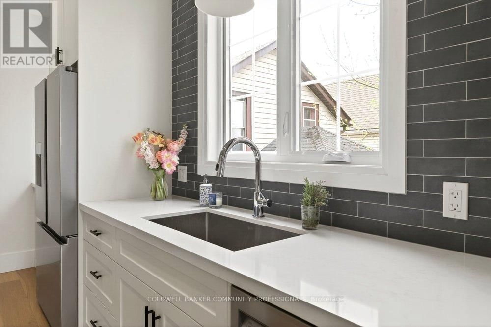 128 CANADA STREET Image 21