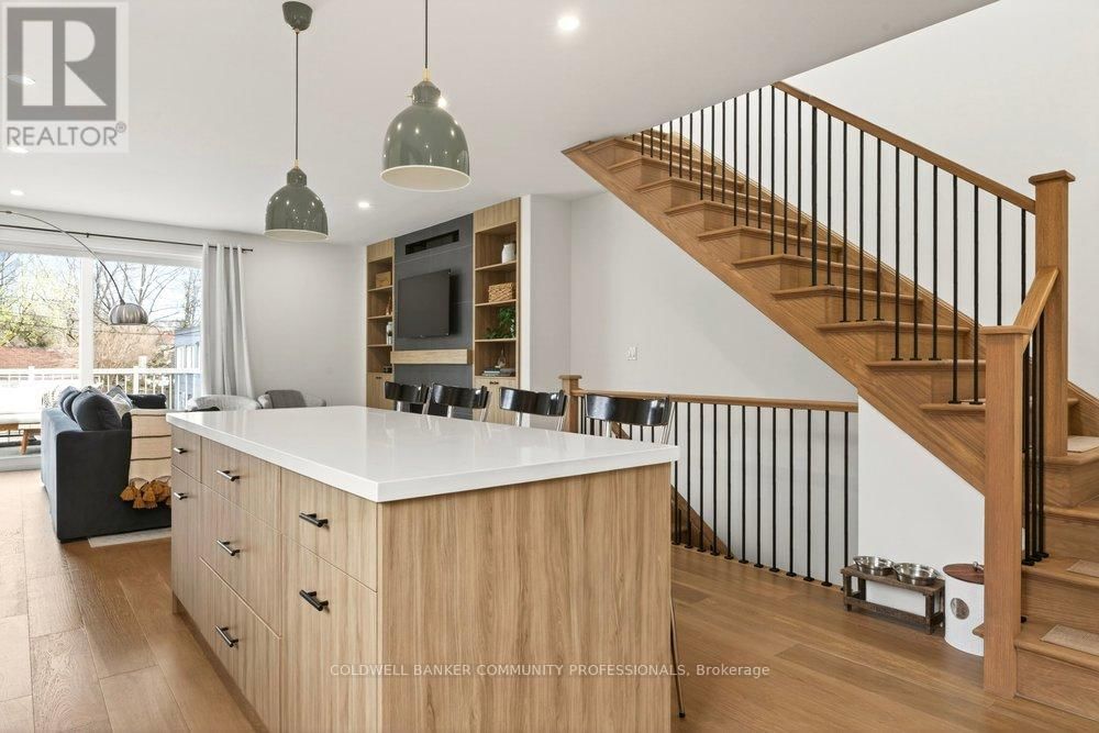 128 CANADA STREET Image 24