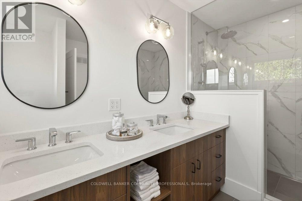 128 CANADA STREET Image 29