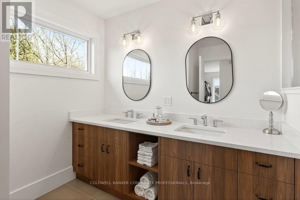 128 CANADA STREET Image 30