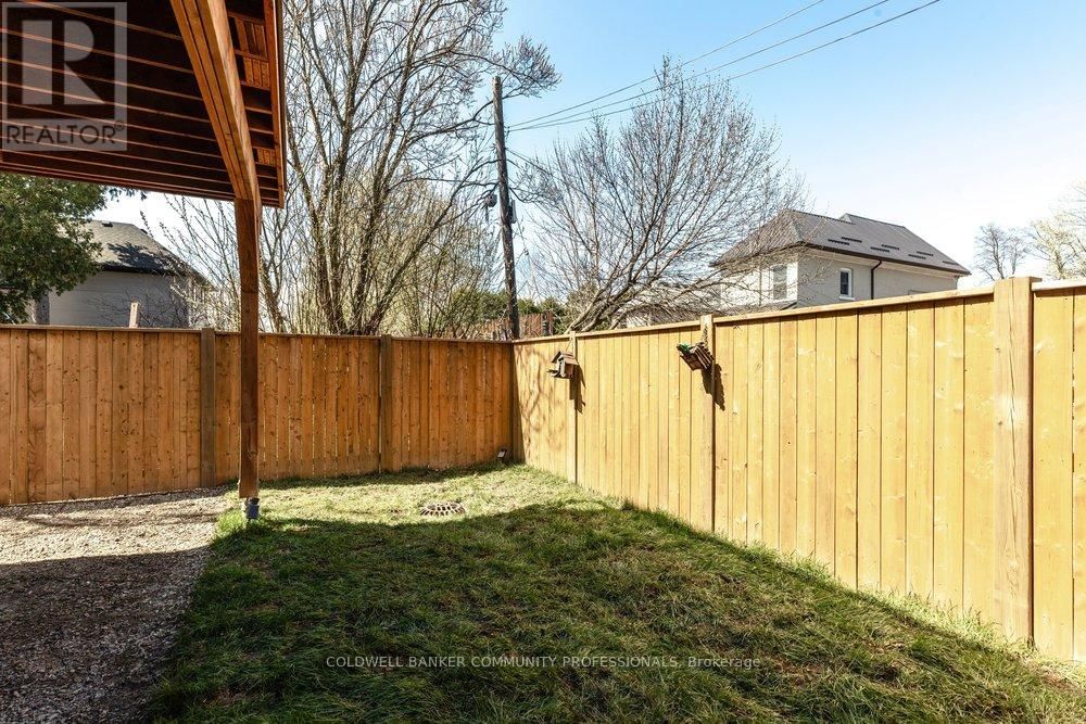 128 CANADA STREET Image 40