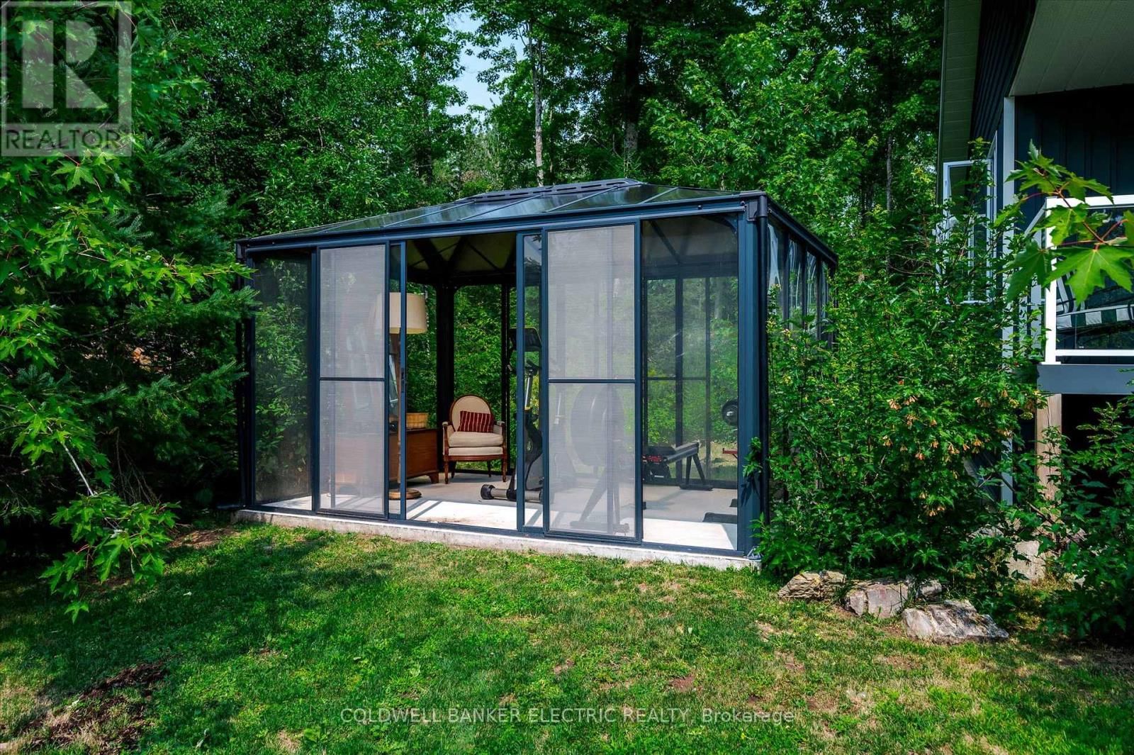 411 FIDLAR GLEN ROAD Image 31