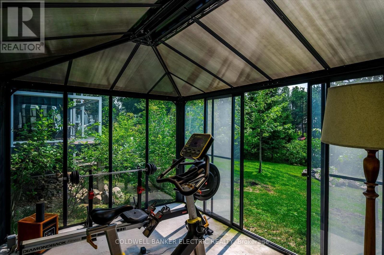 411 FIDLAR GLEN ROAD Image 32