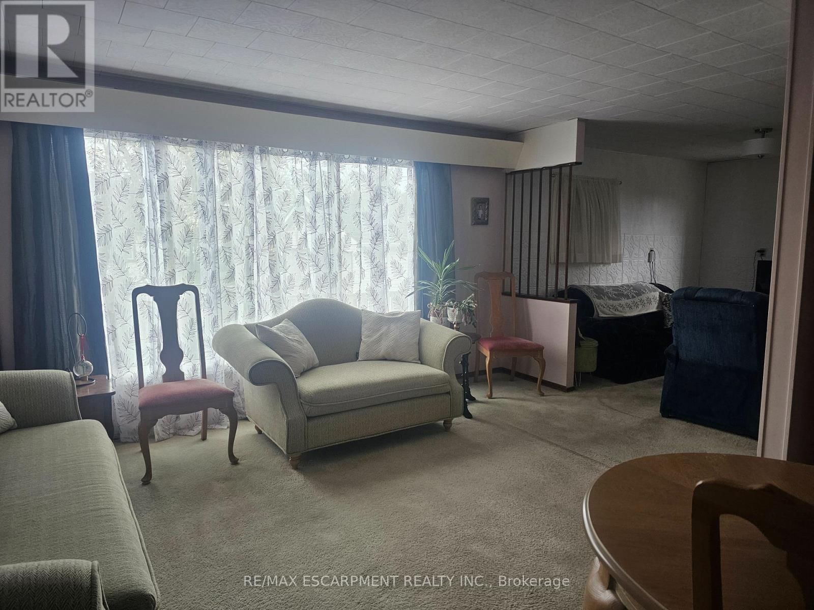 2340 WILSON STREET WEST Image 10