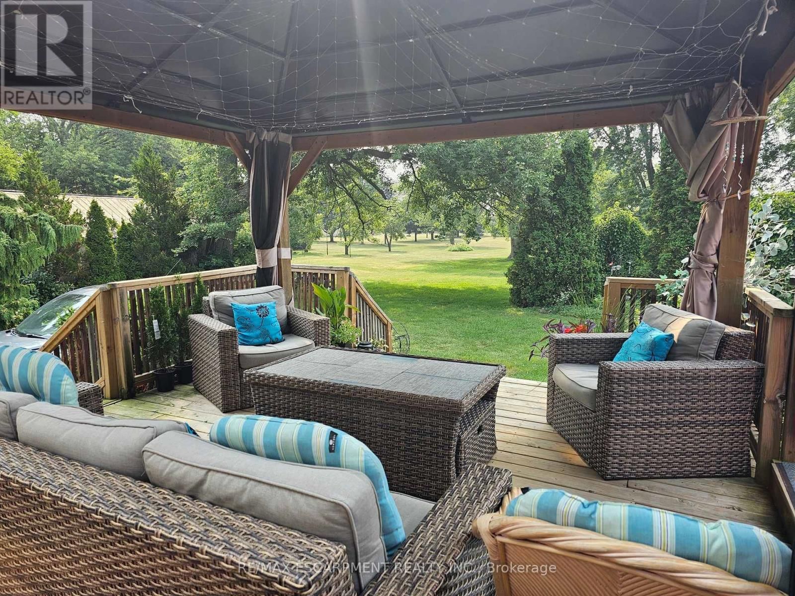 2340 WILSON STREET WEST Image 22