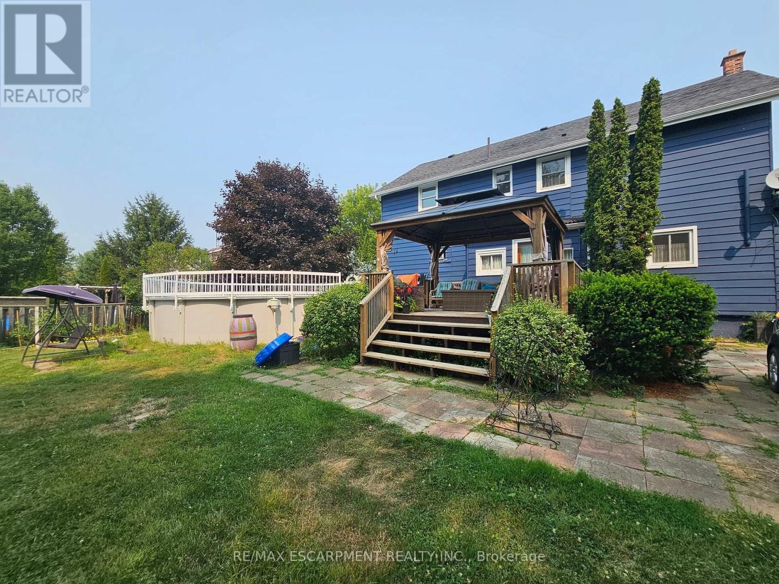 2340 WILSON STREET WEST Image 25