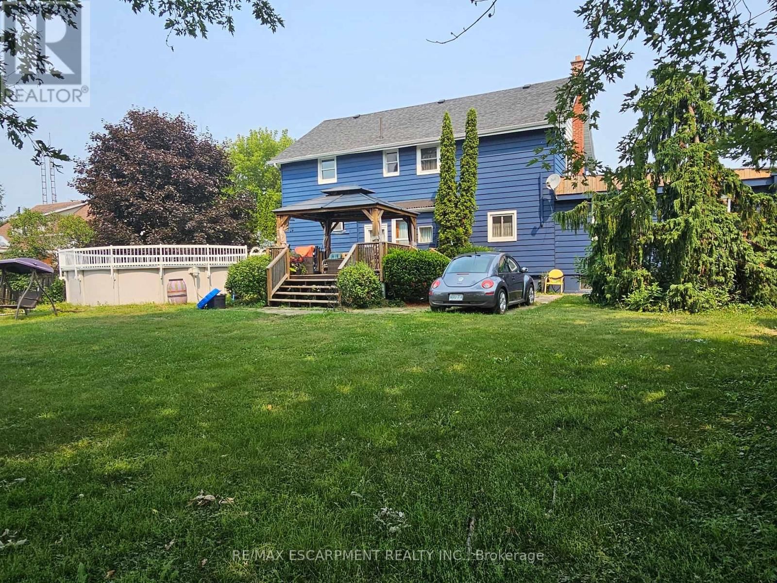 2340 WILSON STREET WEST Image 27