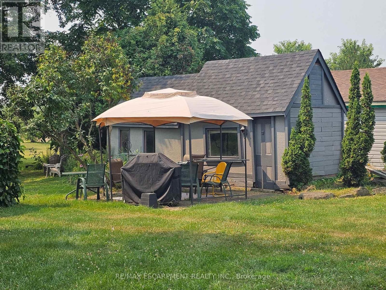 2340 WILSON STREET WEST Image 29