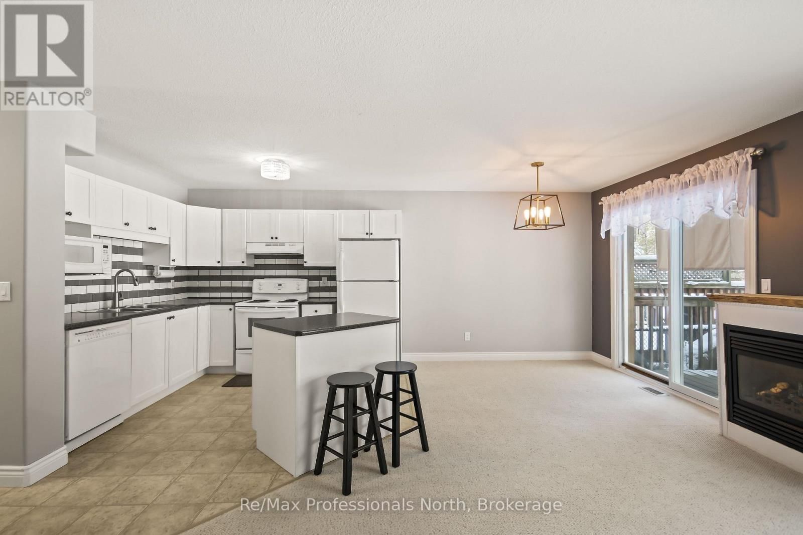 151 PINE STREET Image 8