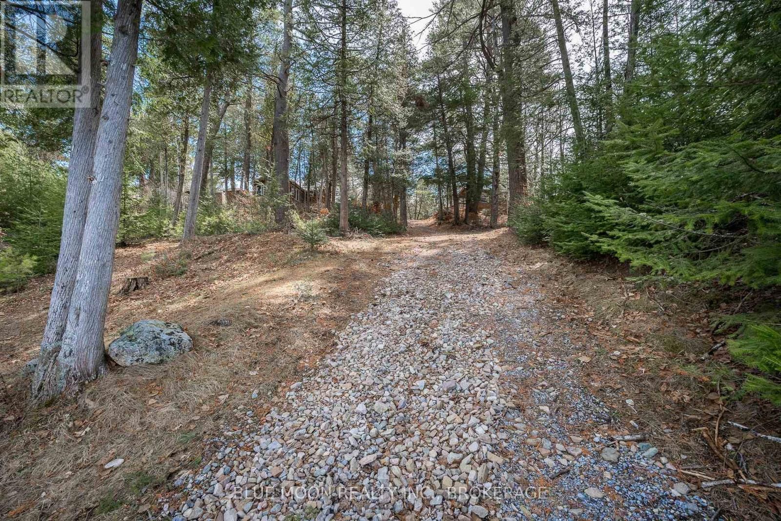 500 CLEAR LAKE LANE 31A Image 30