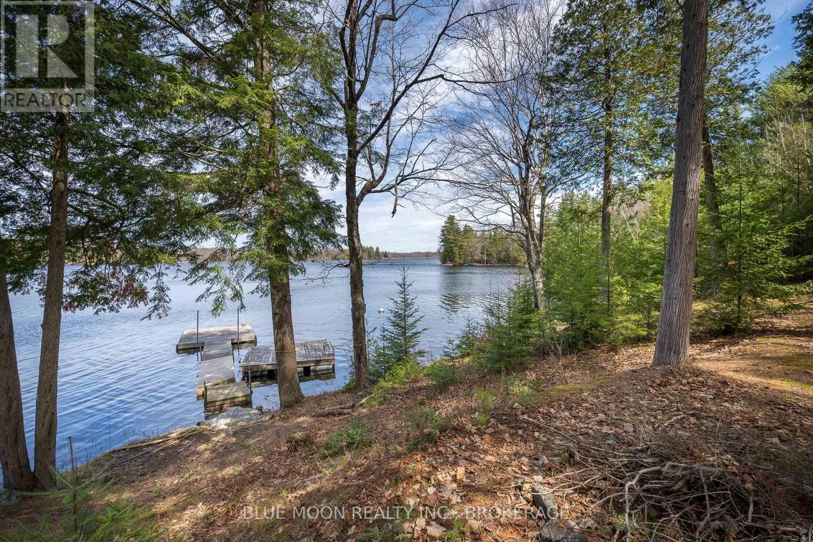 500 CLEAR LAKE LANE 31A Image 33