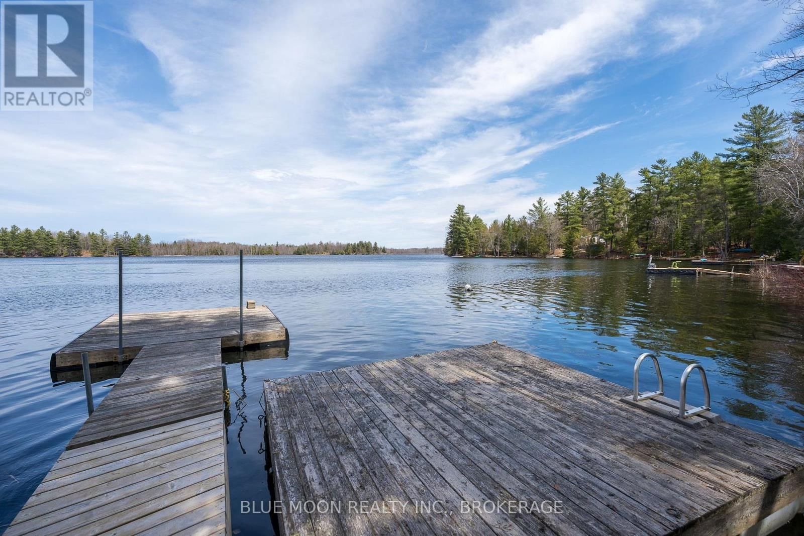 500 CLEAR LAKE LANE 31A Image 5