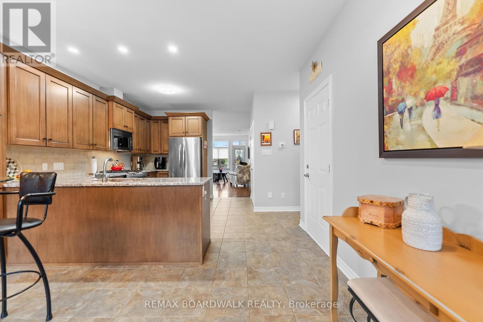 12 ROYALTY WAY Image 4