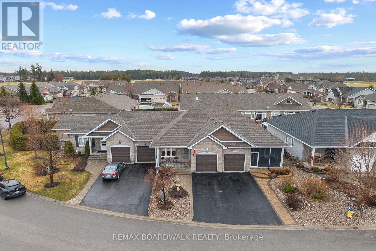 12 ROYALTY WAY Image 40