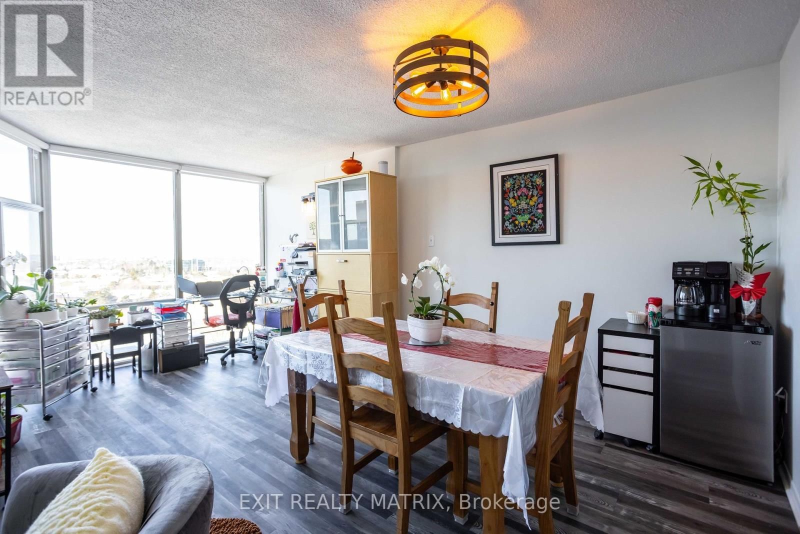 1007 - 2759 CAROUSEL CRESCENT Image 14