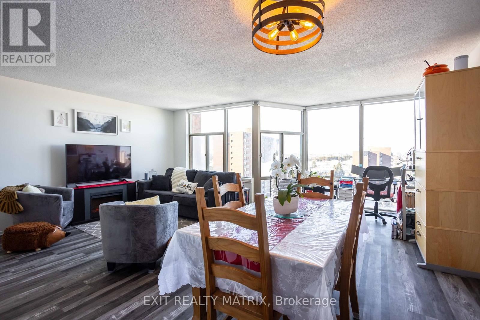 1007 - 2759 CAROUSEL CRESCENT Image 15