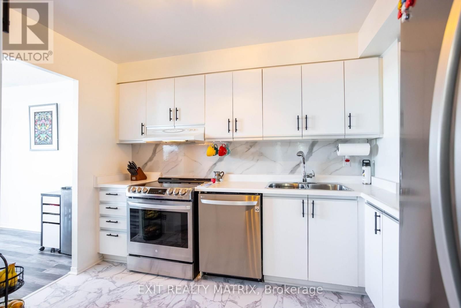 1007 - 2759 CAROUSEL CRESCENT Image 20