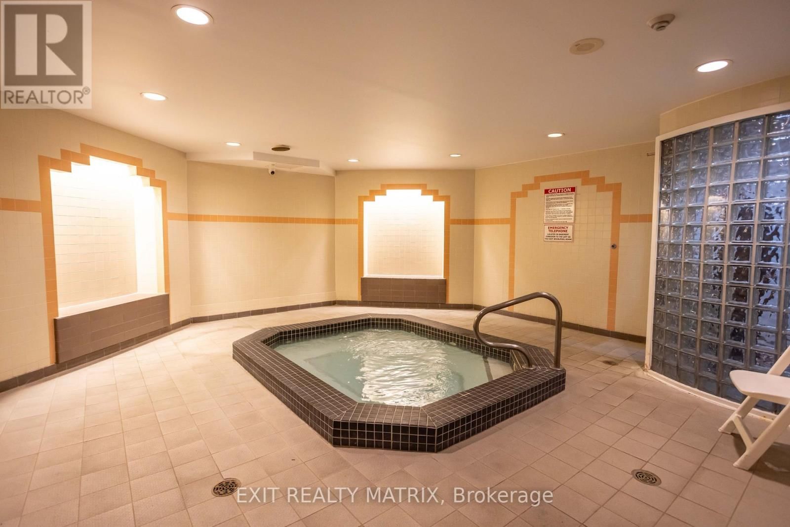 1007 - 2759 CAROUSEL CRESCENT Image 32