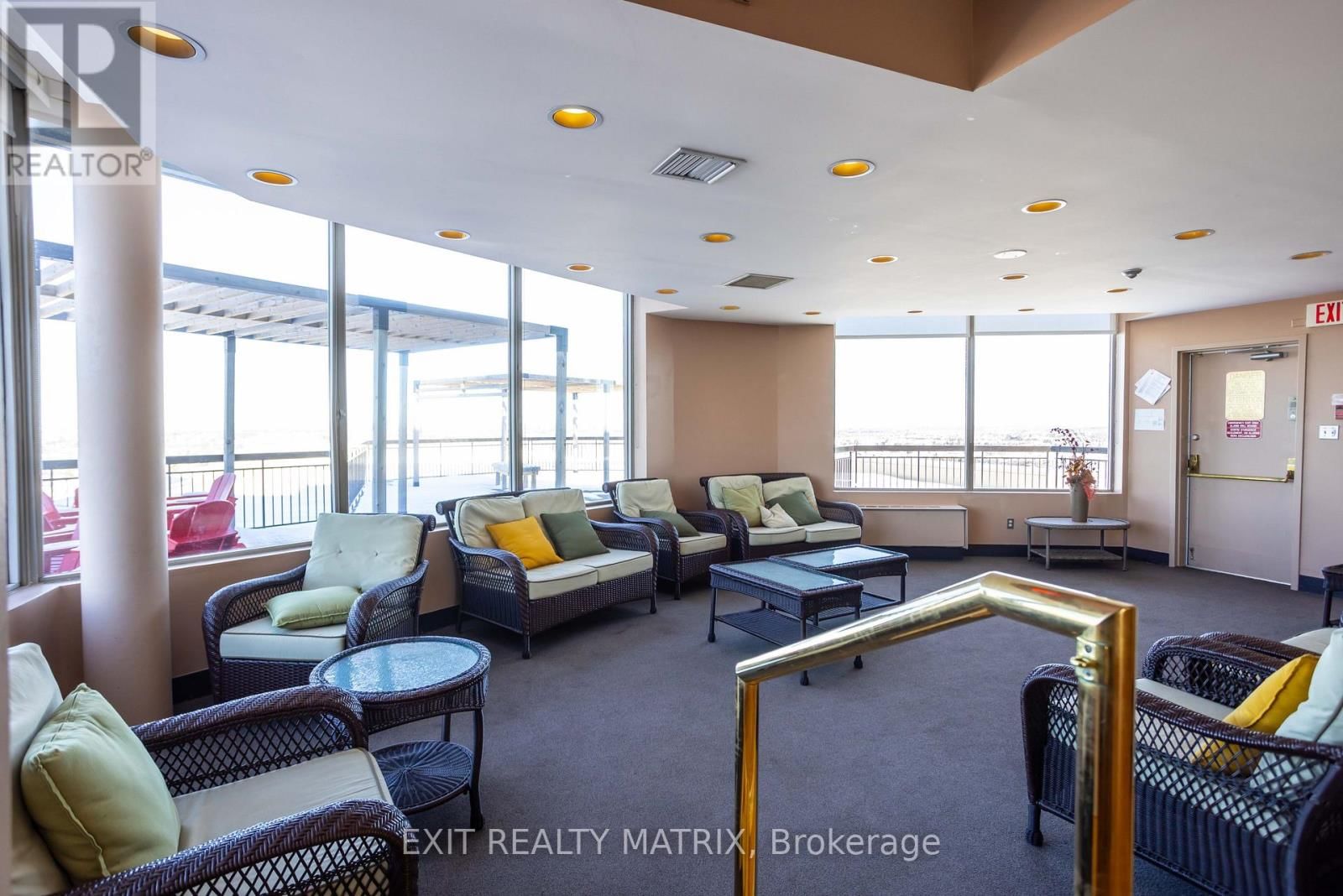 1007 - 2759 CAROUSEL CRESCENT Image 40