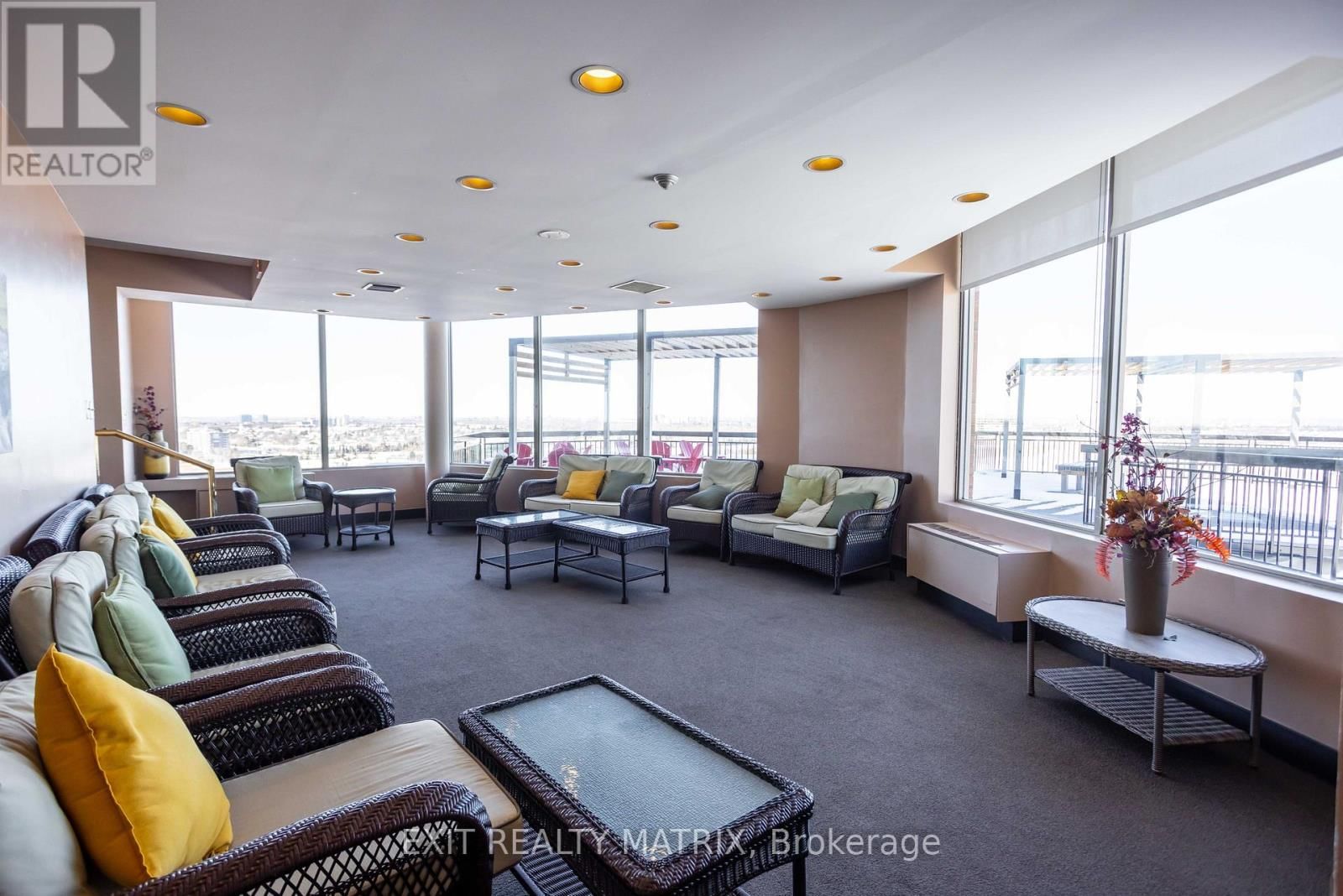 1007 - 2759 CAROUSEL CRESCENT Image 41