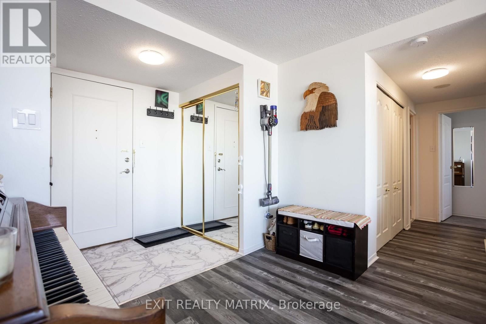 1007 - 2759 CAROUSEL CRESCENT Image 7