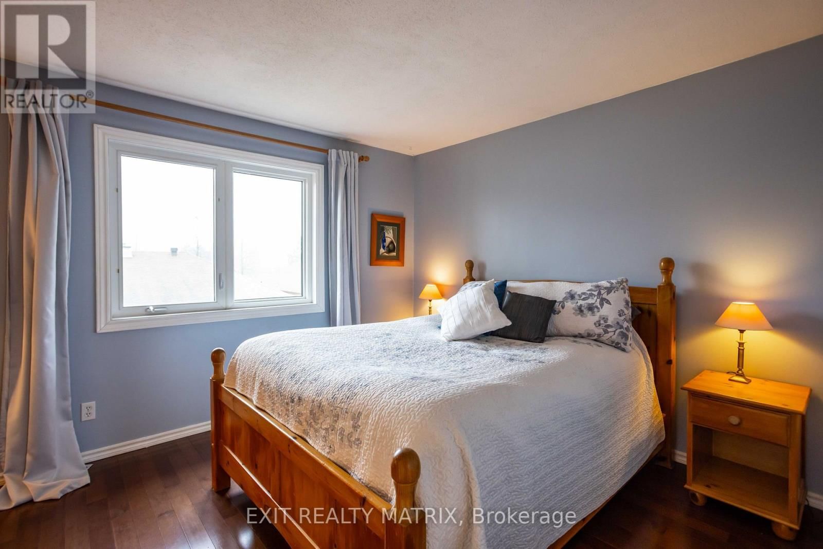 555 APOLLO WAY Image 19