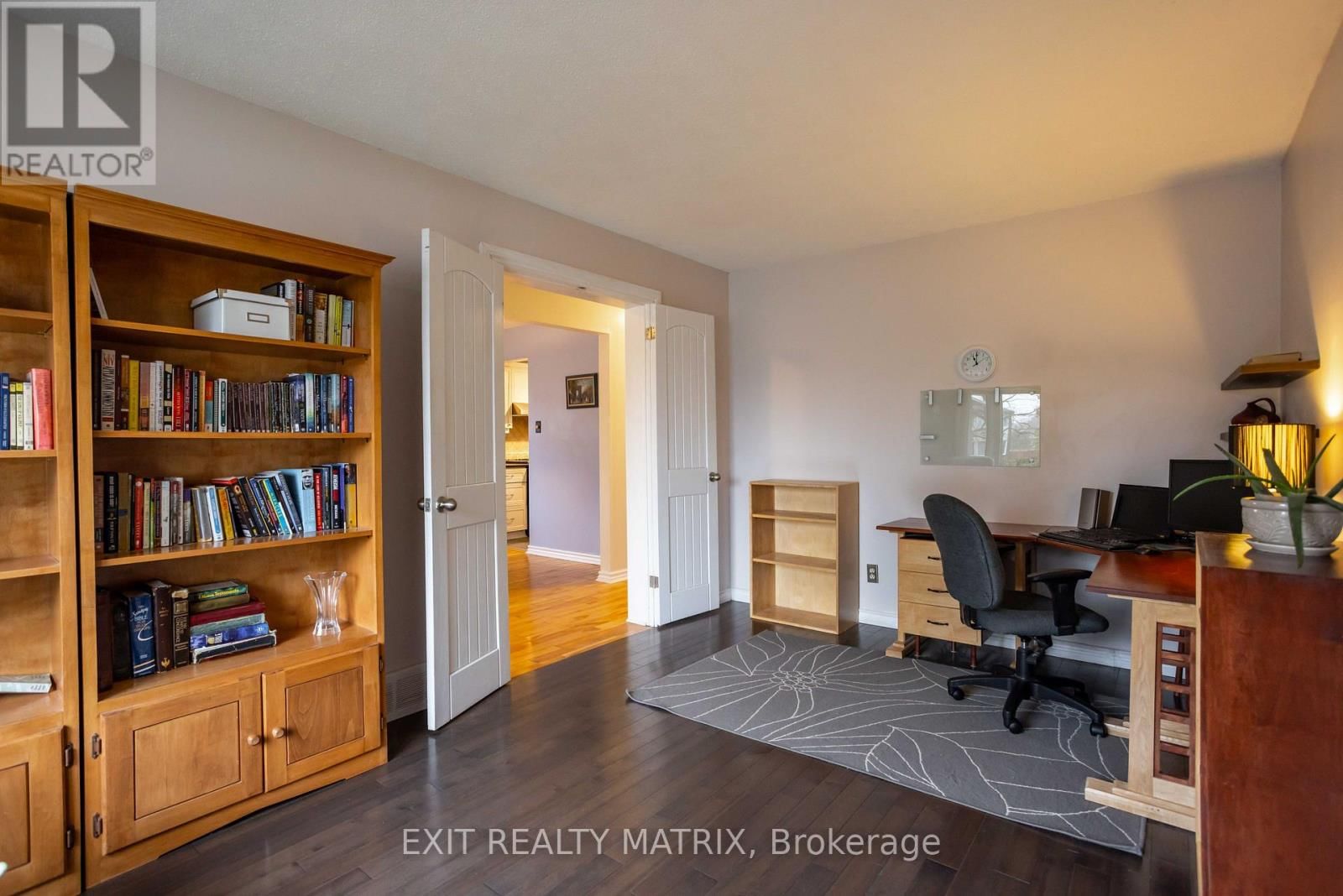 555 APOLLO WAY Image 5