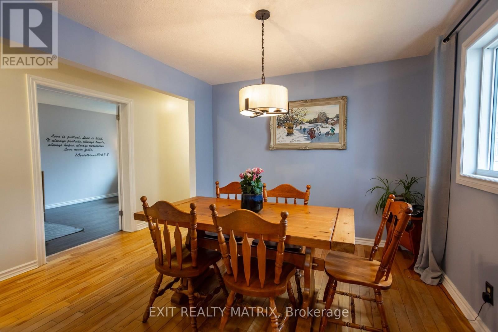 555 APOLLO WAY Image 9