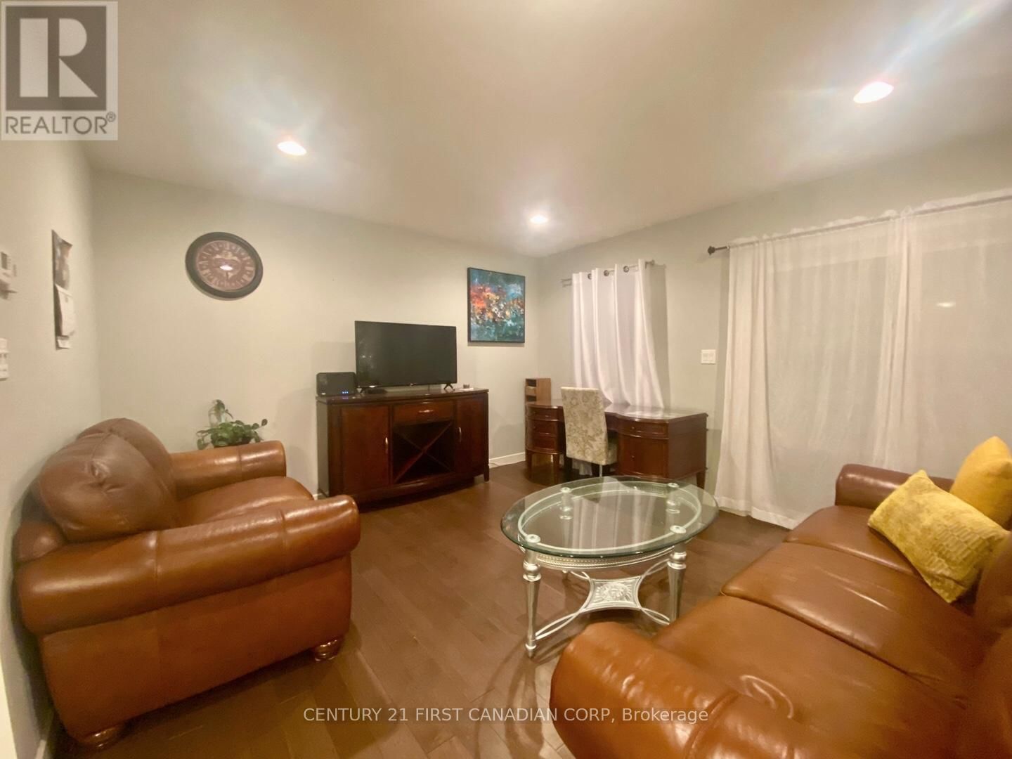 7 EMPIRE PARKWAY Image 3