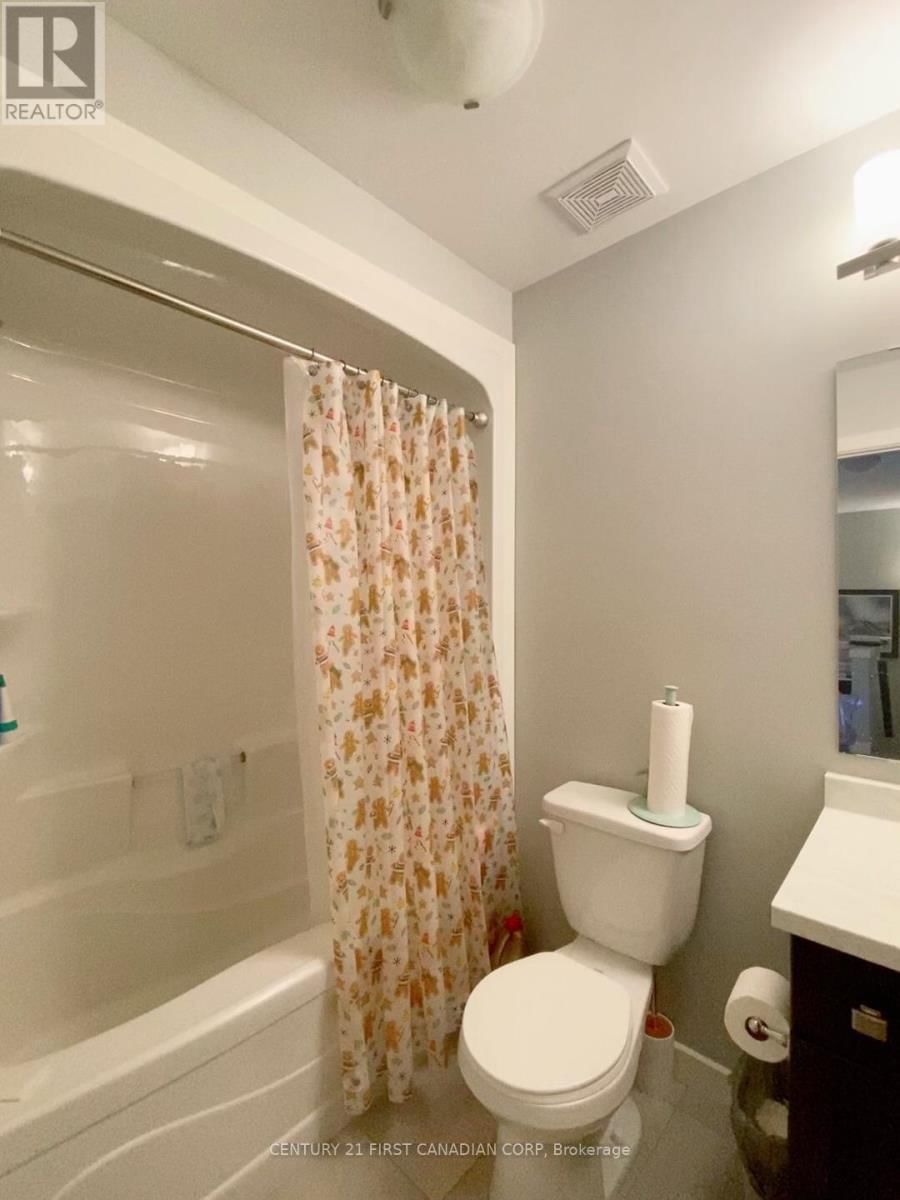 7 EMPIRE PARKWAY Image 9