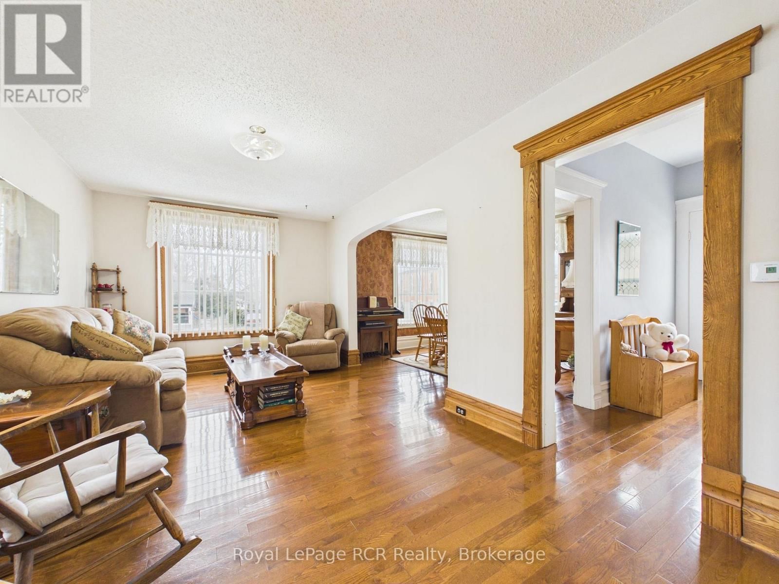 45 CLYDE STREET Image 15